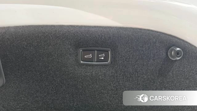 Porsche Taycan id 5027690 из Кореи 8