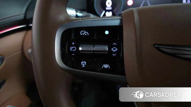 Genesis GV70 id 4995454 из Кореи 8