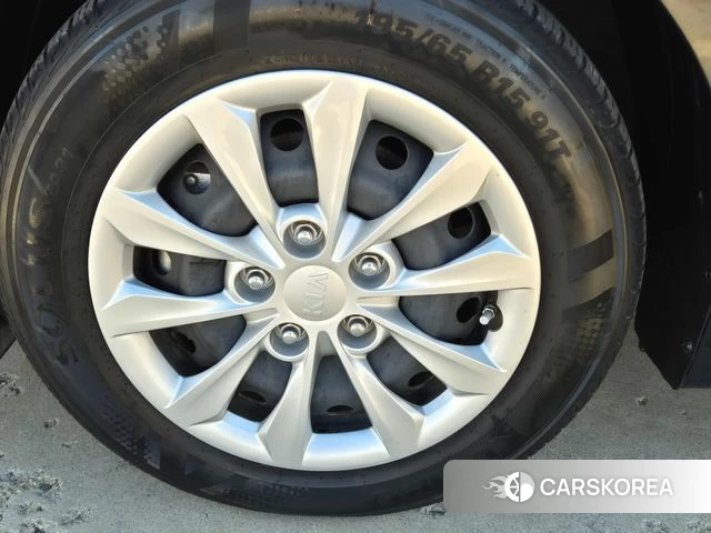 Kia Come New K3 id 4952853 из Кореи 8