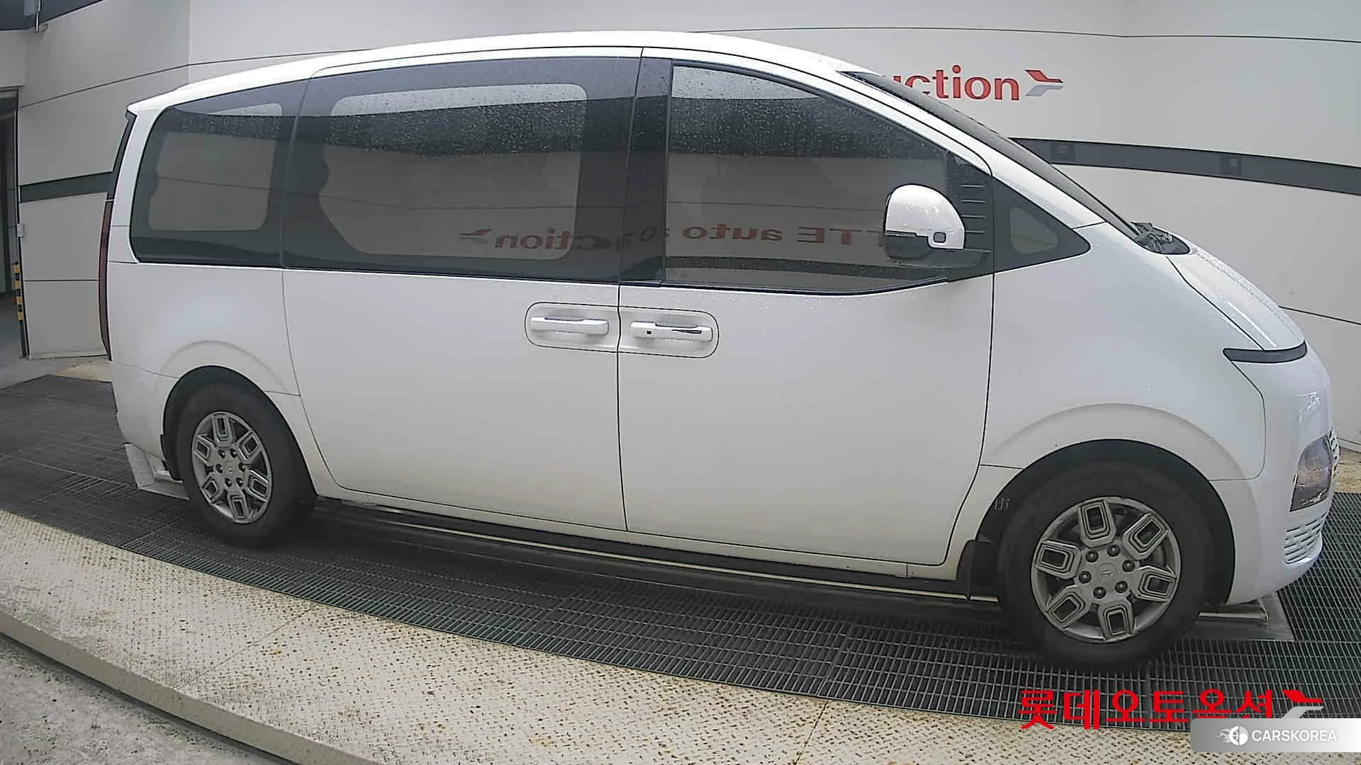Hyundai Staria id 4984668 из Кореи 8