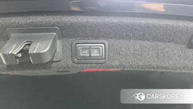 Audi A6 (C8) id 4959821 из Кореи 8