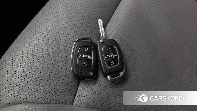 Hyundai The New Grand Starex id 4988516 из Кореи 8