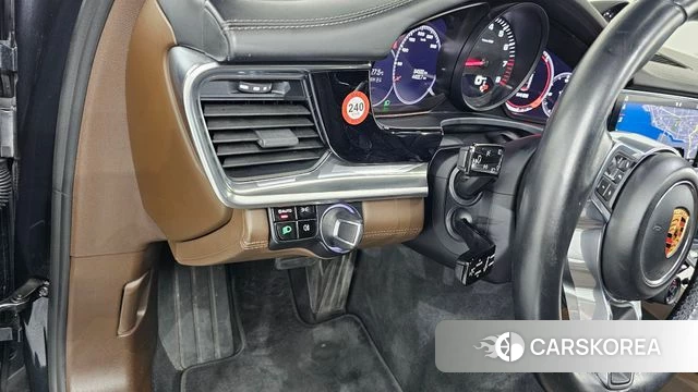 Porsche Panamera (971) id 4907763 из Кореи 8