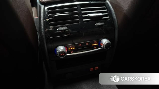 BMW 5 Series (G30) id 4981079 из Кореи 8