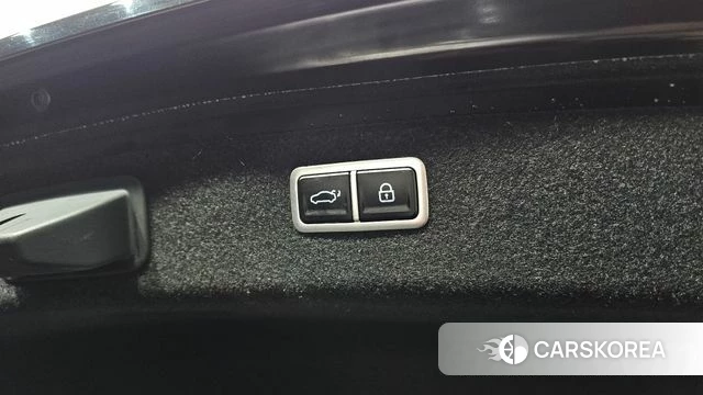 Genesis G80 (RG3) id 5017939 из Кореи 8