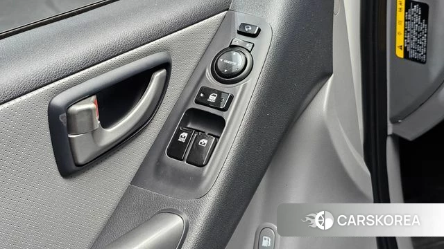Hyundai The New Grand Starex id 5023488 из Кореи 8