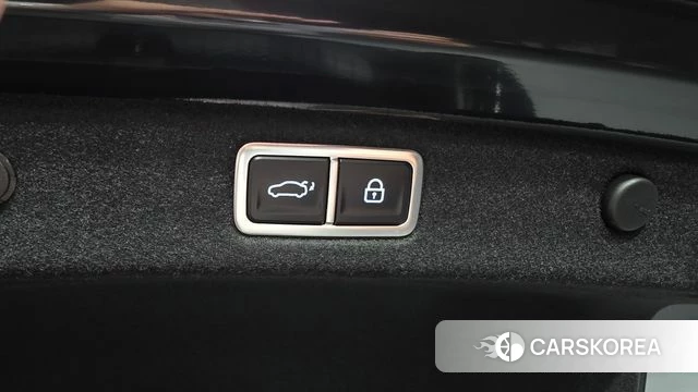 Hyundai Grandeur (GN7) id 4675132 из Кореи 8