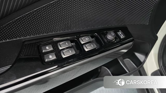 Ssangyong Berry New Tivoli id 4930687 из Кореи 8