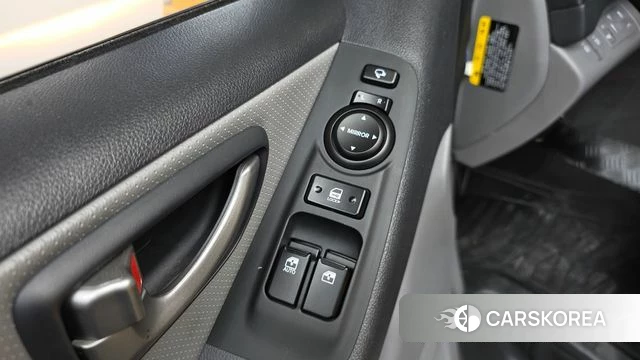 Hyundai The New Grand Starex id 4667103 из Кореи 8