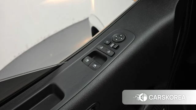Hyundai Staria id 4959227 из Кореи 8