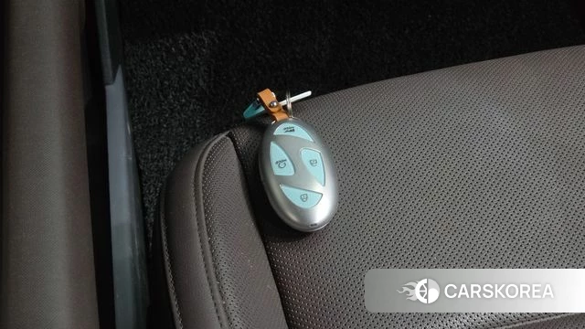 Hyundai Ionic 6 id 5002578 из Кореи 8