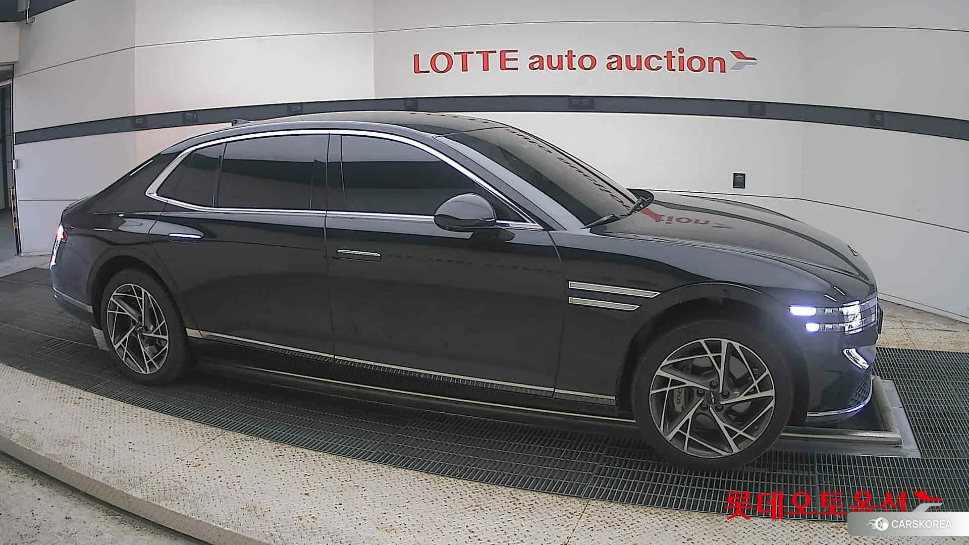Hyundai G90 id 4990038 из Кореи 8