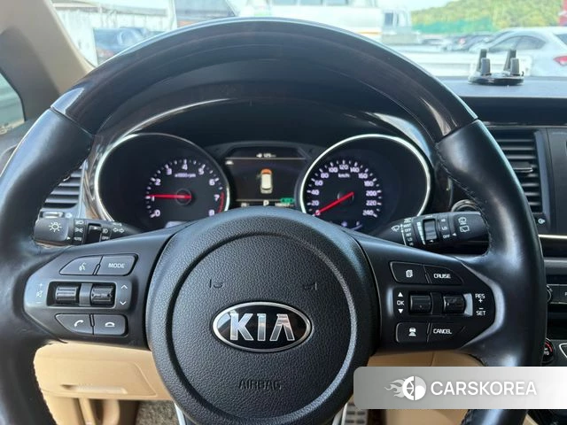 Kia The New Carnival id 4856427 из Кореи 8