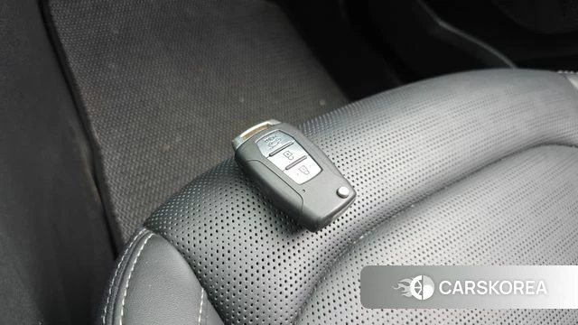 Ssangyong Torres id 4922226 из Кореи 8