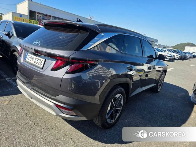 Hyundai The New Tucson (NX4) id 5021053 из Кореи 8