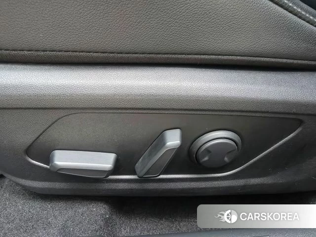 Hyundai The New Avante (CN7) id 4996339 из Кореи 8