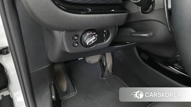 Mini Cooper Clubman id 4661858 из Кореи 8