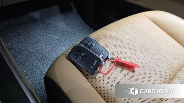 Kia Carnival 4th generation id 4893372 из Кореи 8