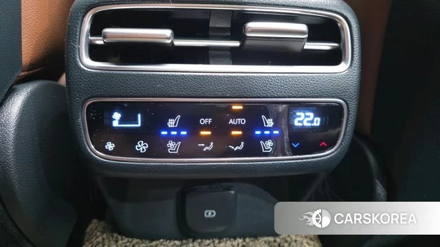 Genesis GV70 id 5026327 из Кореи 8
