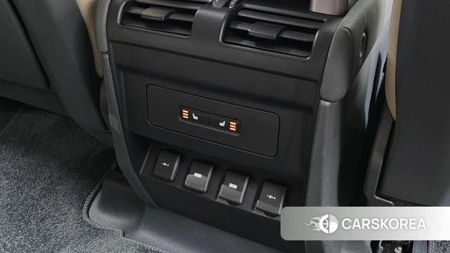 Land Rover Defender (L663) id 4930366 из Кореи 8
