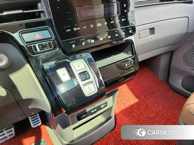 Hyundai Staria id 4779855 из Кореи 8