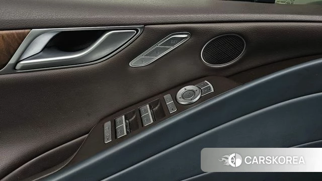 Genesis G80 (RG3) id 4959665 из Кореи 8