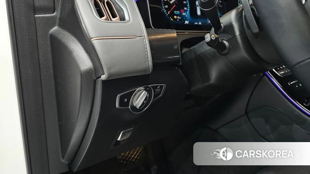 Mercedes-Benz EQC N293 id 5034929 из Кореи 8
