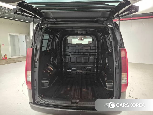 Hyundai Staria id 4753635 из Кореи 8
