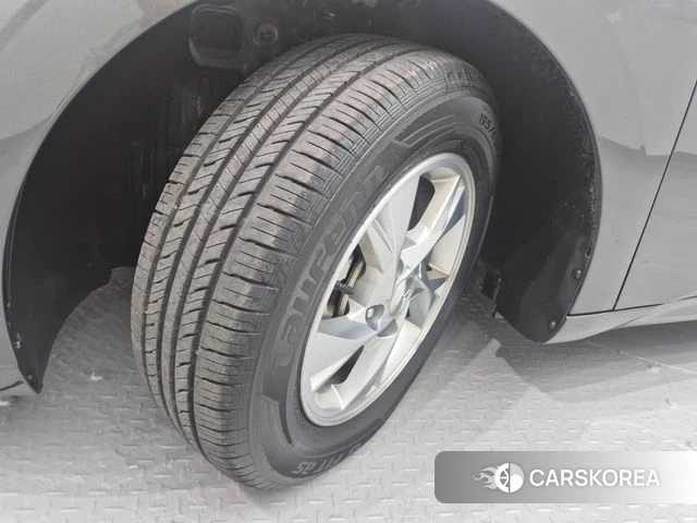 Hyundai Avante (CN7) id 4836024 из Кореи 8