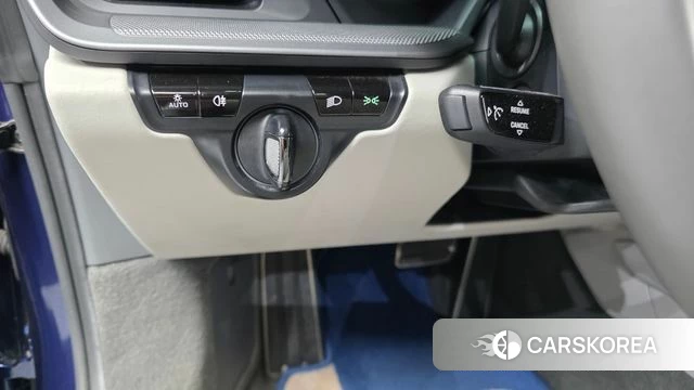 Porsche 911(992) id 4836546 из Кореи 8