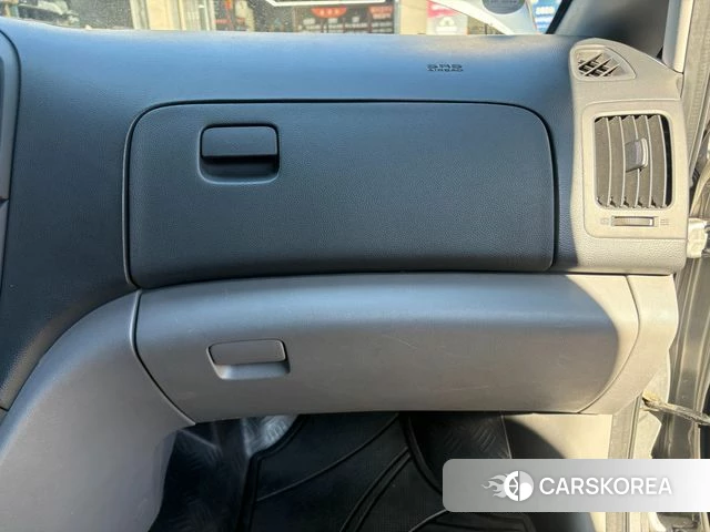Hyundai The New Grand Starex id 5023675 из Кореи 8