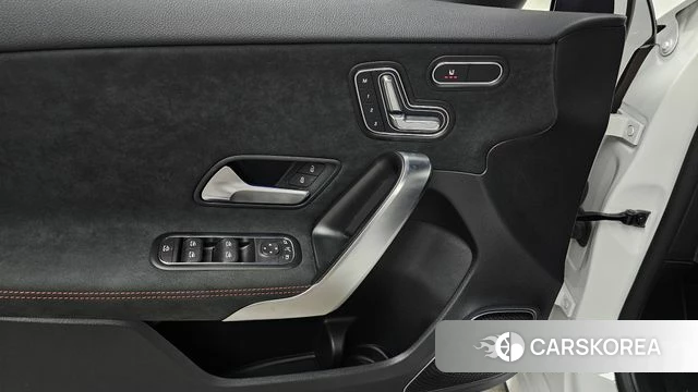 Mercedes-Benz A-Class W177 id 4941027 из Кореи 8