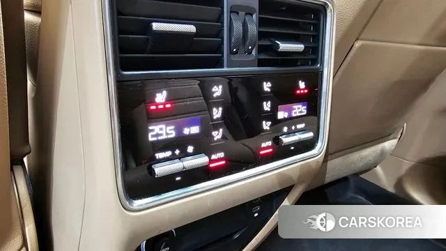 Porsche Cayenne (PO536) id 3686215 из Кореи 8