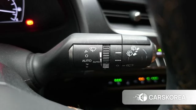 Lexus UX250h id 4918422 из Кореи 8