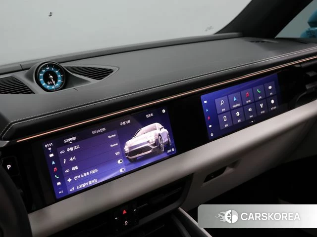 Porsche Makan EV id 4964263 из Кореи 8