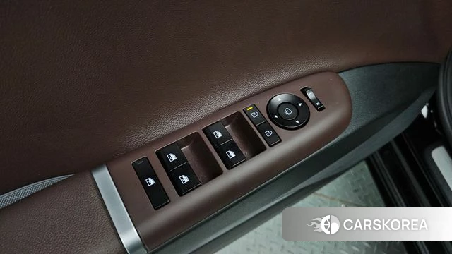 Hyundai Grandeur (GN7) id 5002514 из Кореи 8