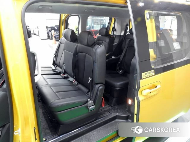Hyundai Staria id 5001652 из Кореи 8