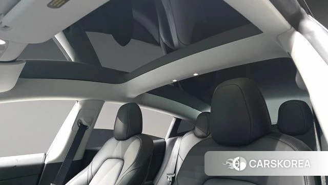 Tesla Model 3 id 4758811 из Кореи 8