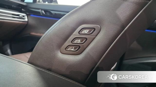 Hyundai Grandeur (GN7) id 4996382 из Кореи 8