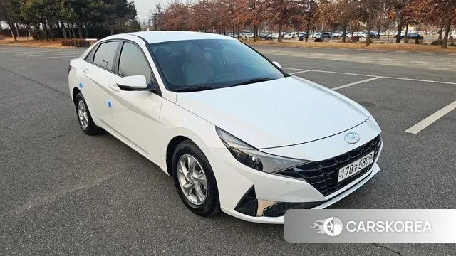 Hyundai Avante (CN7) id 3661279 из Кореи 8
