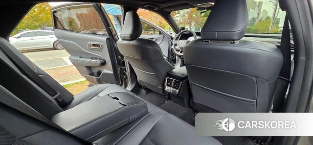 Toyota Crown Crossover id 5032804 из Кореи 8