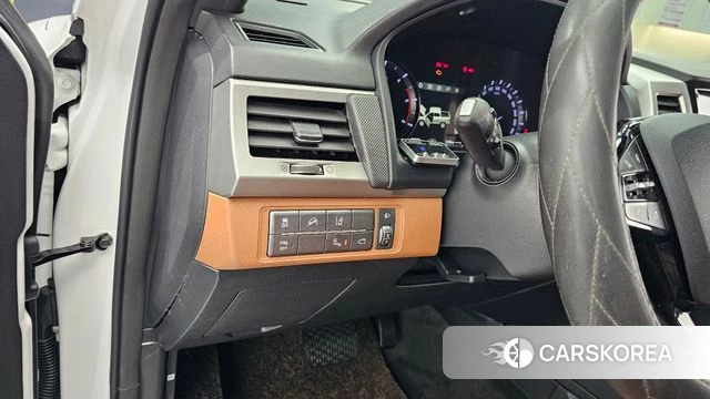 Ssangyong Rexton Sports Cannes id 5048217 из Кореи 8