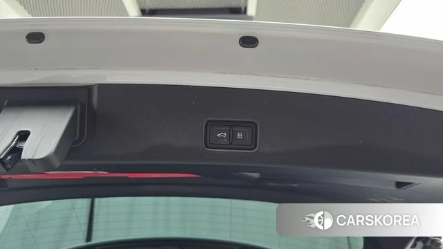 Audi Q4 e-Tron (F4) id 4964990 из Кореи 8