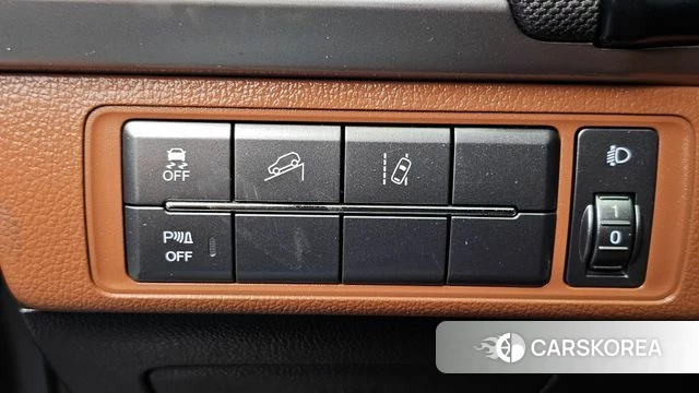 Ssangyong Rexton Sports Cannes id 4988114 из Кореи 8