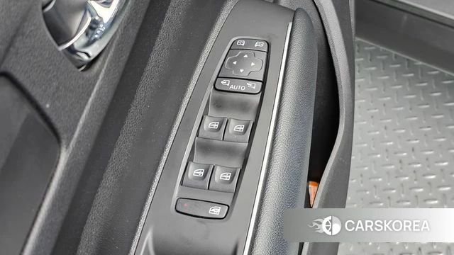 Renault Korea (Samsung) The New QM6 id 4987270 из Кореи 9