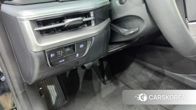 Hyundai Grandeur (GN7) id 4691920 из Кореи 8
