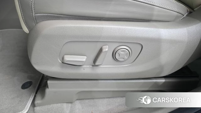 Kia Carnival 4th generation id 4952003 из Кореи 8