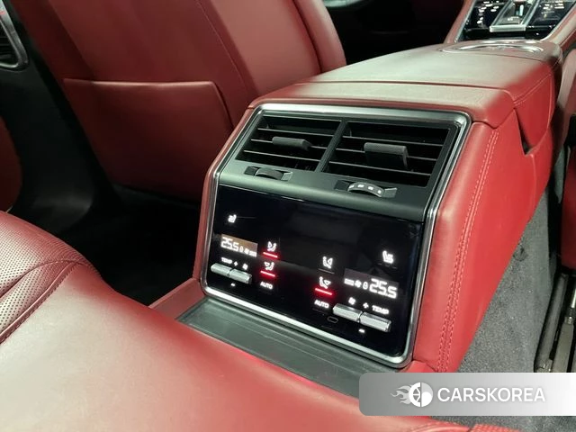 Porsche Panamera (971) id 4974381 из Кореи 8