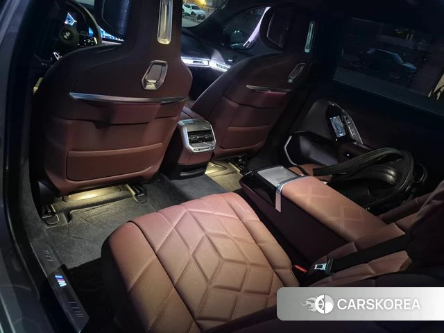BMW 7 Series (G70) id 4928350 из Кореи 8