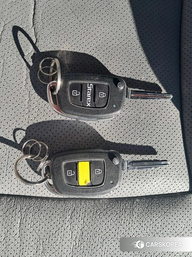 Hyundai The New Grand Starex id 4837277 из Кореи 8